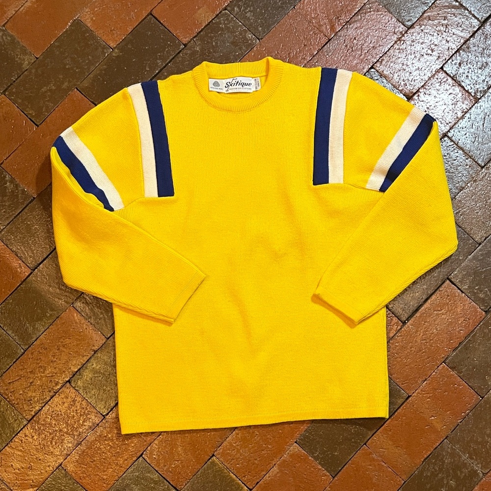 Vintage Skitique size Medium Men's Yellow Sweater with Blue and White Stripes